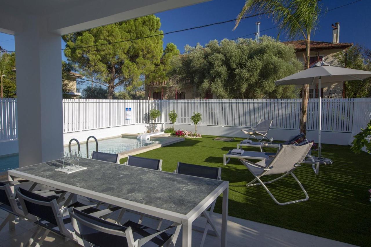 The Quad Luxury Villas Lygia  Exterior photo